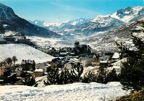 Briancon Vue generale et le Fort Vauban Alpes en hiver Briancon