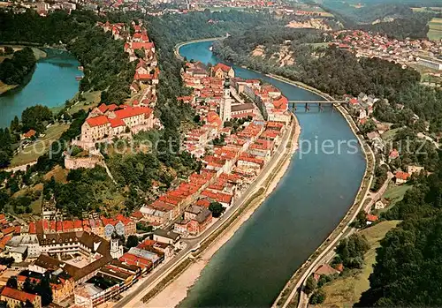 AK / Ansichtskarte Burghausen_Salzach Fliegeraufnahme Deutschlands l?ngste Burg Burghausen Salzach