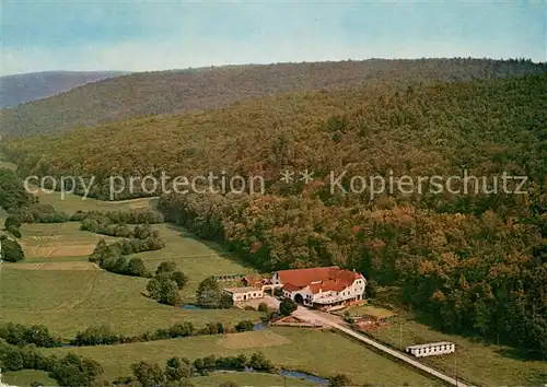 AK / Ansichtskarte Winden_Taunus Fliegeraufnahme Restaurant Hotel Utenhof Winden Taunus