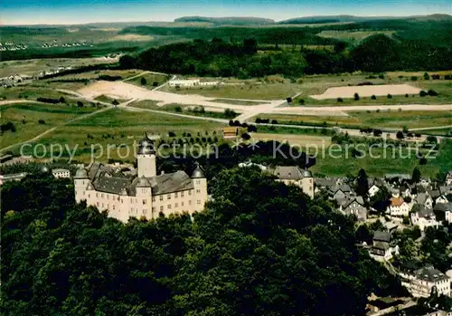 AK / Ansichtskarte Montabaur_Westerwald Fliegeraufnahme Schloss Montabaur_Westerwald