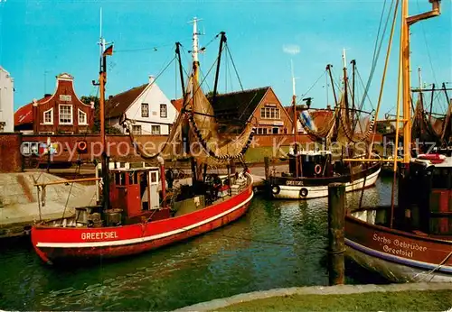 AK / Ansichtskarte Greetsiel Hafen Greetsiel