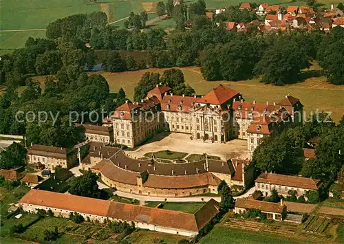 AK / Ansichtskarte Pommersfelden Schloss Weissenstein Fliegeraufnahme Pommersfelden