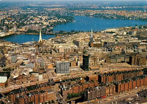 AK / Ansichtskarte Hamburg Fliegeraufnahme Speicher am Hafen Binnen  und Aussenalster Hamburg