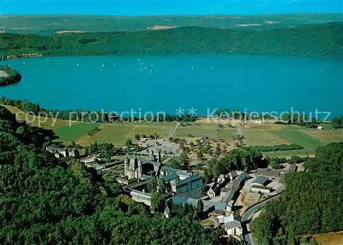 AK / Ansichtskarte Glees Fliegeraufnahme Benediktinerabtei Maria Laach mit Laacher See Eifelmaar Glees