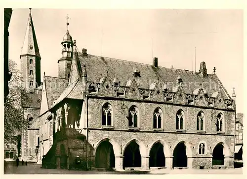 AK / Ansichtskarte Goslar Rathaus mit Marktkirche Goslar