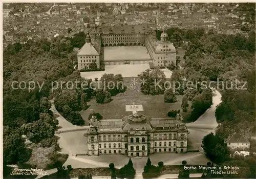 AK / Ansichtskarte Gotha_Thueringen Museum und Schloss Friedenstein Fliegeraufnahme Gotha Thueringen