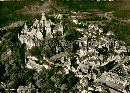 AK / Ansichtskarte Braunfels Fliegeraufnahme mit Schloss Braunfels