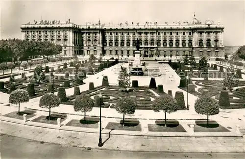 AK / Ansichtskarte Madrid_Spain Plaza de Oriente Madrid Spain