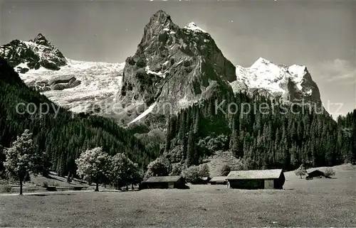 AK / Ansichtskarte Rosenlaui_BE Gschwandtenmaad Dossenhorn Welihorn Wetterhorn Rosenlaui_BE