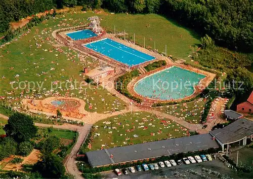 AK / Ansichtskarte Itzehoe Freibad Klosterbrunnen Fliegeraufnahme Itzehoe