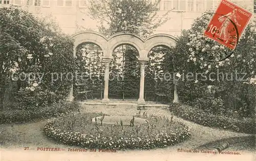 AK / Ansichtskarte Poitiers_Vienne Interieur des Facultes Parc Poitiers Vienne