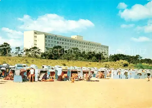 AK / Ansichtskarte Zinnowitz_Ostseebad FDGB Feriendienst IG Wismut Ferienheim Roter Oktober Strand Zinnowitz_Ostseebad