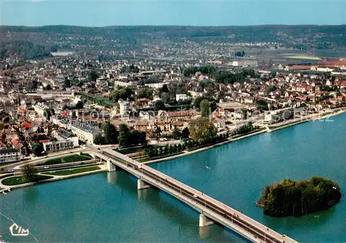 AK / Ansichtskarte Vernon_Eure Le Pont et les bords de la Seine Vue aerienne Vernon Eure