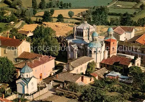 AK / Ansichtskarte Ars_Ain Ancienne eglise et la basilique vue aerienne Ars_Ain