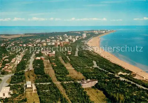 AK / Ansichtskarte Lignano_Riviera Fliegeraufnahme mit Pineta und Sabbiadoro 