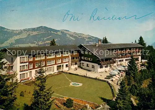 AK / Ansichtskarte Sonthofen_Oberallgaeu Kur  und Sporthotel Allgaeuer Berghof mit Alpe Eck Sonthofen Oberallgaeu