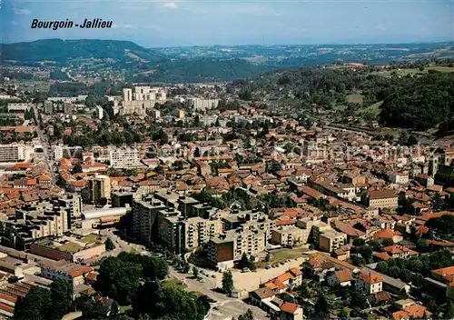 AK / Ansichtskarte Bourgoin Jallieu Vue aerienne Bourgoin Jallieu