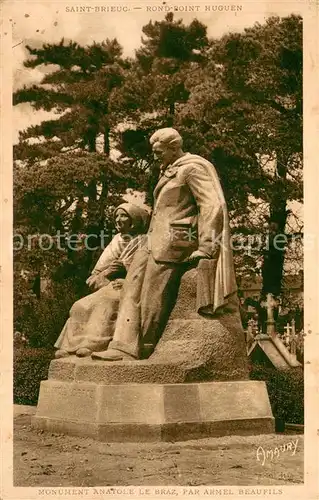 AK / Ansichtskarte Saint Brieuc_Cotes d_Armor Rond Point Huguen Statue Monument Saint Brieuc_Cotes d