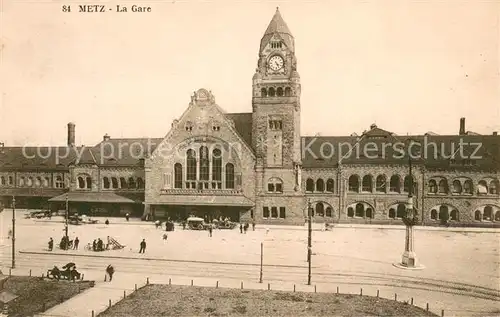 AK / Ansichtskarte Metz_Moselle La gare Bahnhof Metz_Moselle