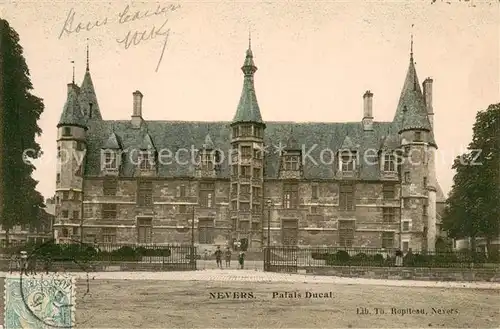 AK / Ansichtskarte Nevers_Nievre Palais Ducal Nevers Nievre