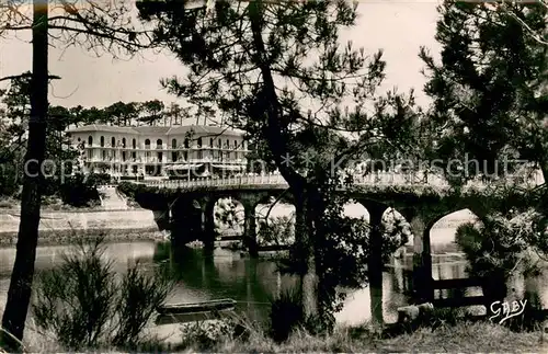 AK / Ansichtskarte Hossegor_Soorts_Landes Pont et l Hotel Mercedes Hossegor_Soorts_Landes