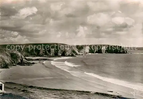 AK / Ansichtskarte Camaret sur Mer Plage du Verillarc h et les falaises vue aerienne Camaret sur Mer