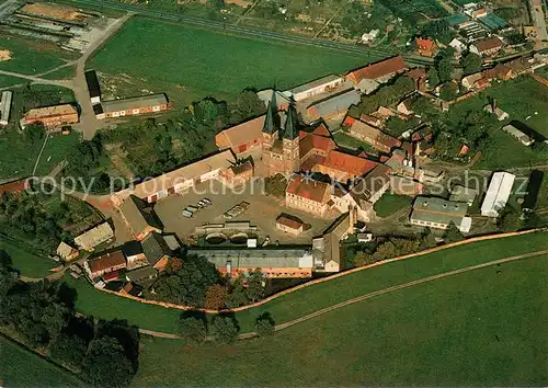 AK / Ansichtskarte Jerichow Klosteranlage Fliegeraufnahme Jerichow