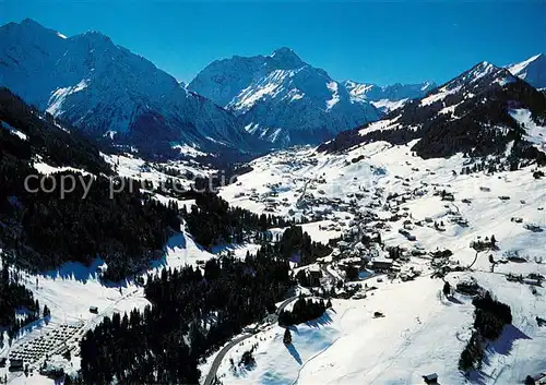 AK / Ansichtskarte Hirschegg_Kleinwalsertal_Vorarlberg mit Elferkopf Zwoelferkopf Widderstein Walmendingerhorn Fliegeraufnahme Hirschegg_Kleinwalsertal