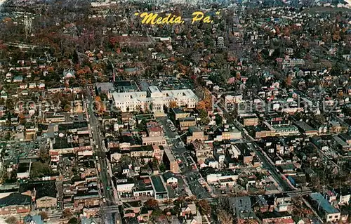 AK / Ansichtskarte Media_Pennsylvania Aerial view County seat of Delaware County showing court house in center Media Pennsylvania