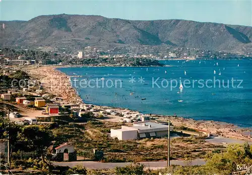 AK / Ansichtskarte Bormes la Faviere Vue generale sur la Plage La pointe du Gouron et Le Lavandou 