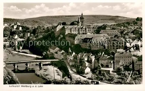 AK / Ansichtskarte Weilburg Fliegeraufnahme mit Hotel Traube und Schlossterrassen Cafe Weilburg