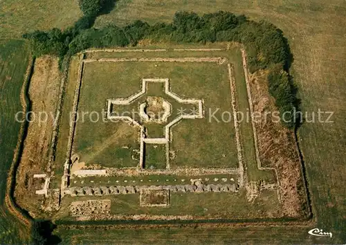 AK / Ansichtskarte Sanxay Ruines Gallo Romaines Vue aerienne du temple Sanxay