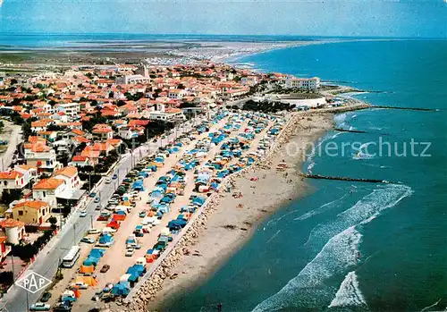 AK / Ansichtskarte Les_Saintes Maries de la Mer Vue generale aerienne le Camping la Plage Les