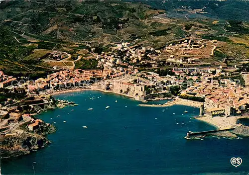 AK / Ansichtskarte Collioure Cote Vermeille vue aerienne Collioure