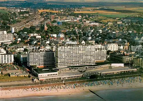 AK / Ansichtskarte Westerland_Sylt Kurzentrum Fliegeraufnahme Westerland_Sylt