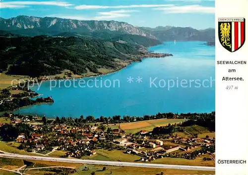 AK / Ansichtskarte Seewalchen_Attersee Fliegeraufnahme mit Hoellengebirge Strandbad und Schloss Kammer Seewalchen Attersee