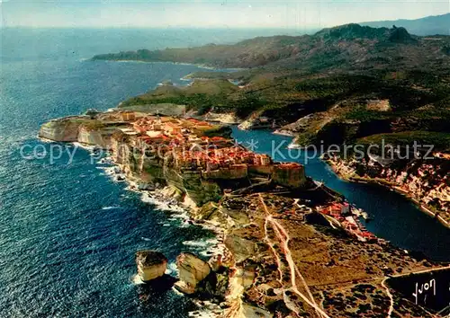 AK / Ansichtskarte Bonifacio_Corse_du_Sud Ville fortifiee et son port vue aerienne Bonifacio_Corse_du_Sud