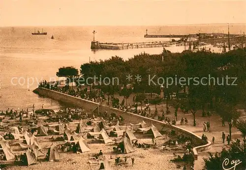 AK / Ansichtskarte Royan_Charente Maritime Le Square Botton et les deux Jetees Royan Charente Maritime