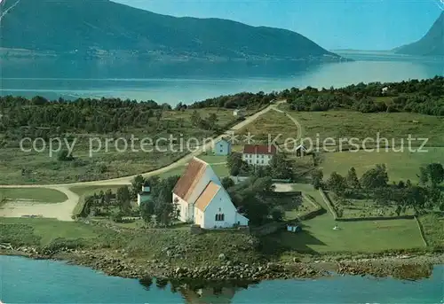 AK / Ansichtskarte Trondenes Kirke Harstad Fliegeraufnahme Trondenes