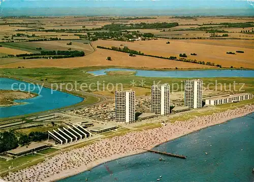 AK / Ansichtskarte Burg_Fehmarn Hotels Strand Ostseeheilbad Fliegeraufnahme Burg Fehmarn