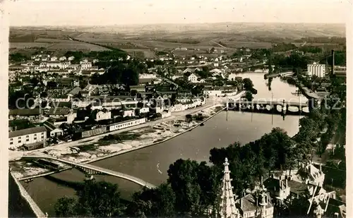 AK / Ansichtskarte Auxerre L Yonne dans sa traversee de la ville vue aerienne Auxerre