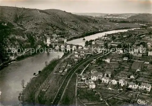 AK / Ansichtskarte Cahors Vue aerienne de la Fontaine des Chartreux et du Pont Valentre Cahors