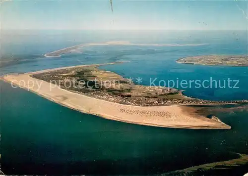 AK / Ansichtskarte Amrum Fliegeraufnahme mit Westspitze Foehr und Suedspitze Sylt Amrum