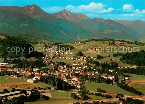 AK / Ansichtskarte Siegsdorf_Oberbayern Fliegeraufnahme mit Hochfelln und Hochgern Siegsdorf Oberbayern