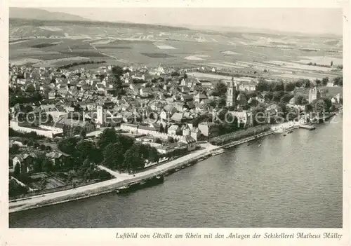 Eltville_Rhein mit Anlagen der Sektkellerei Matheus Mueller Fliegeraufnahme Eltville_Rhein