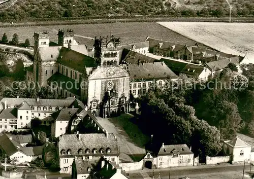 Trier Basilika St Matthias und Jugendwohnheim Fliegeraufnahme Trier