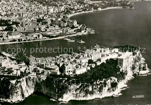 AK / Ansichtskarte Monte Carlo Rocher et le port Principaute de Monaco vue aerienne Monte Carlo