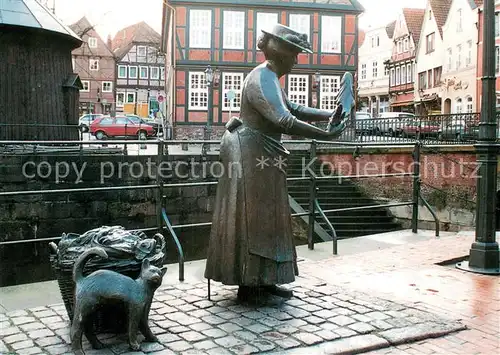 AK / Ansichtskarte Stade_Niederelbe Mutter Flint Bronzeskulptur von Frido Mueller Belecke Stade Niederelbe