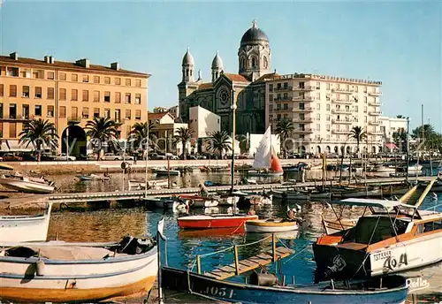 Saint Raphael_Var Un coin du Port Saint Raphael Var