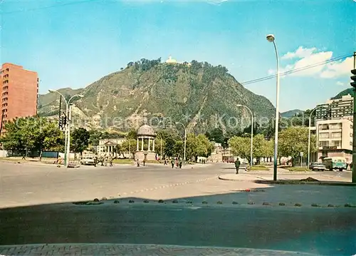 AK / Ansichtskarte Bogota_Colombia Journalists Park in the background the Monserrate Church atop the Monserrate mountain of the Andes Cordillera Bogota Colombia